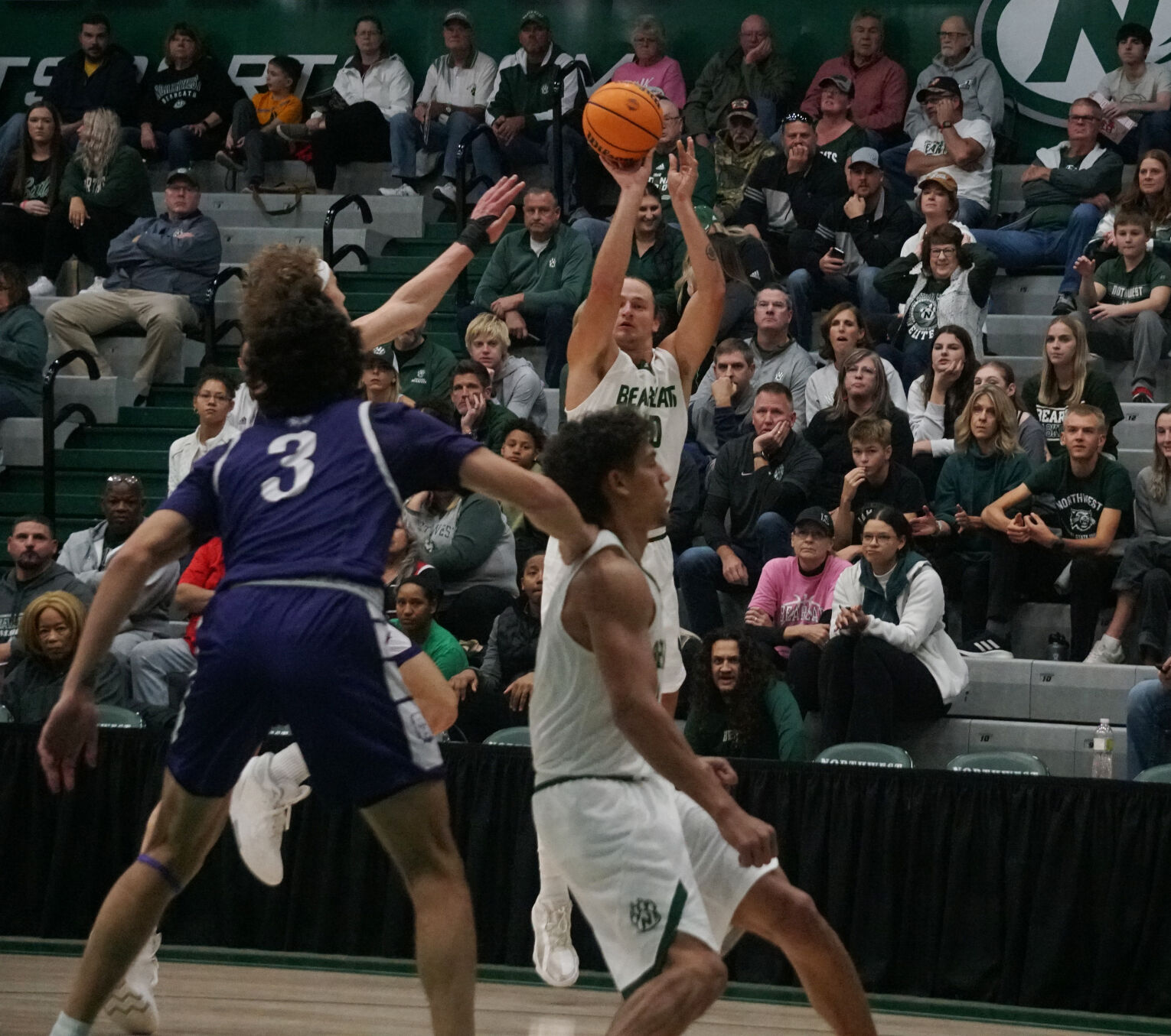 22-11-24 NWMBB Wes2.jpg